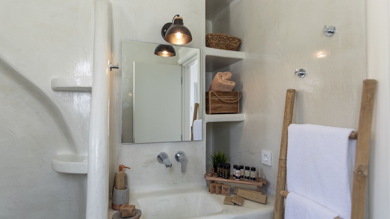 Photo of Bathroom in Imerovigli