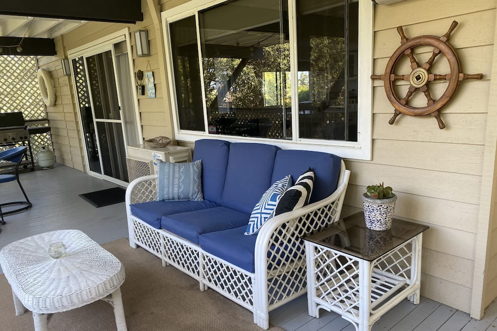 Photo of Patio Balcony in Forresters Beach