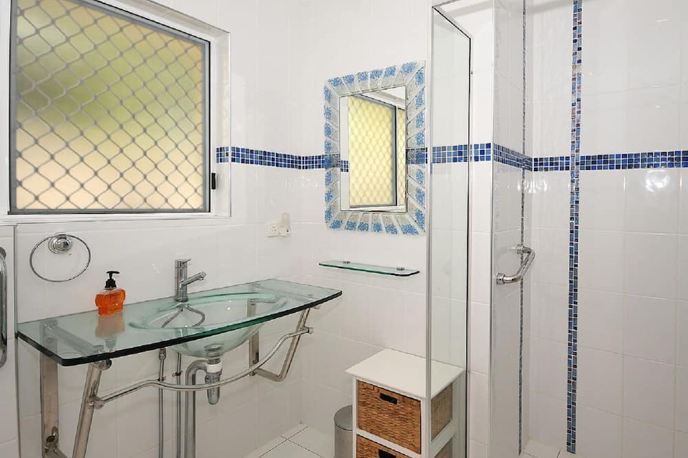 Photo of Bathroom in Toogoom