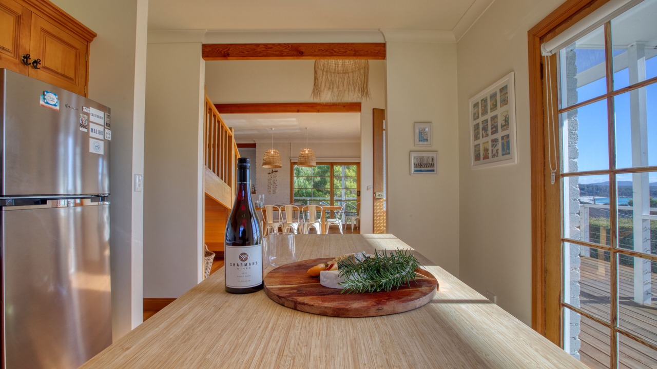Photo of Kitchen in Binalong Bay