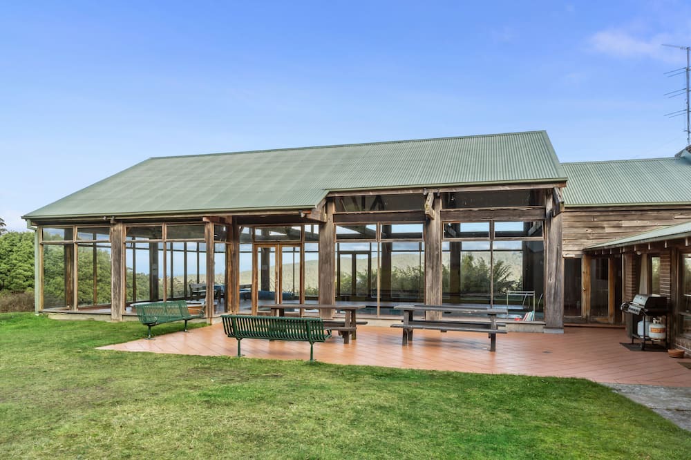 Photo of Outdoor in Lorne