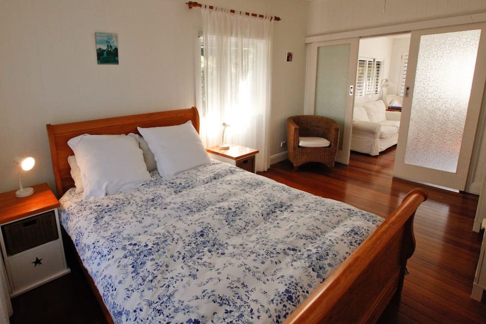 Photo of Bedroom in Akolele
