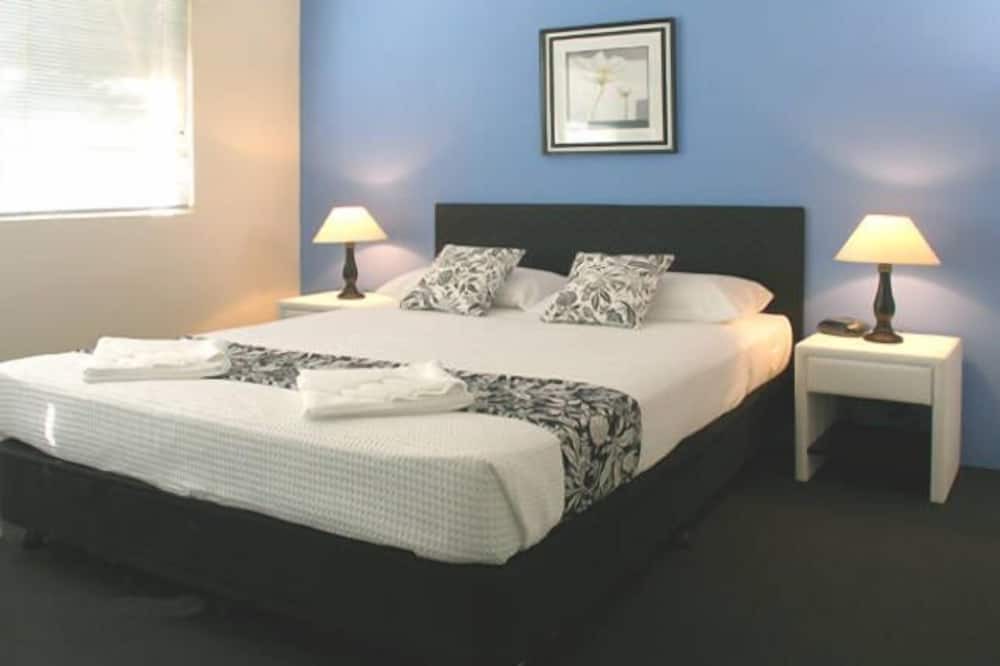 Photo of Bedroom in Holloways Beach