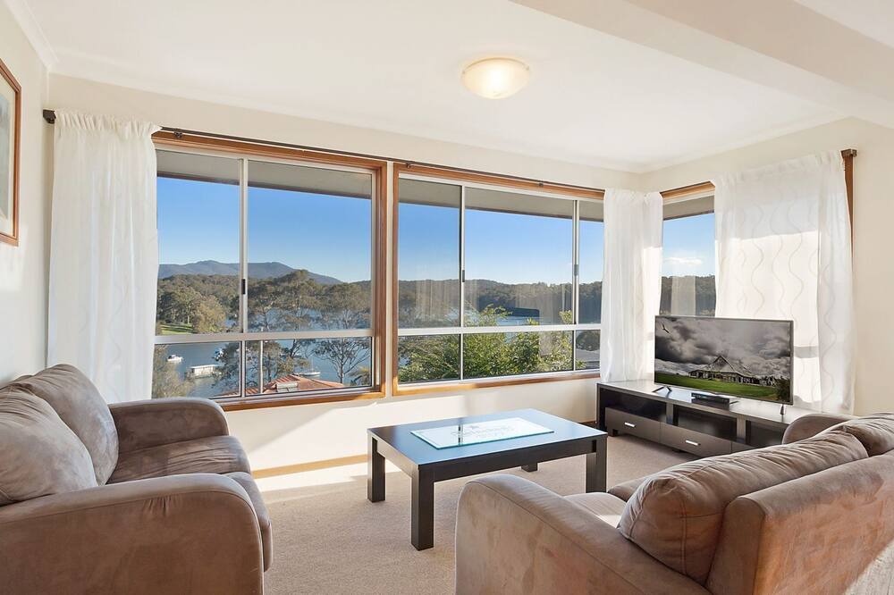 Photo of Livingroom in Narooma
