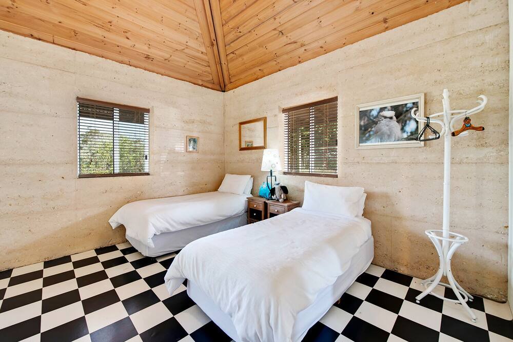Photo of Bedroom in Deep Creek