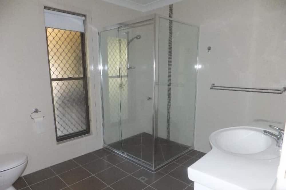 Photo of Bathroom in Bellmere