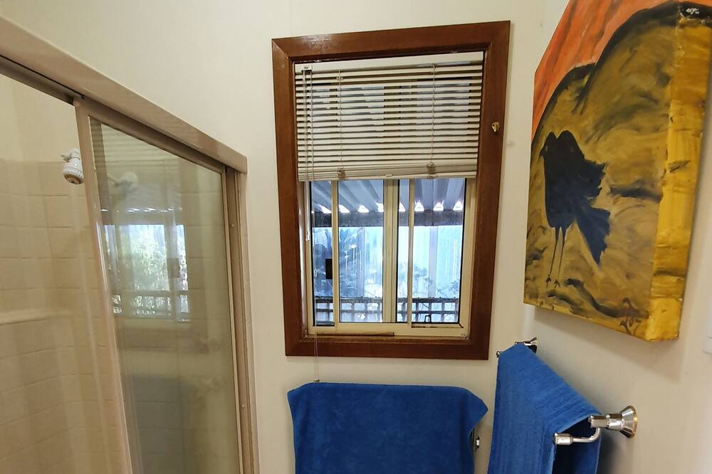 Photo of Bathroom in Cape Jervis