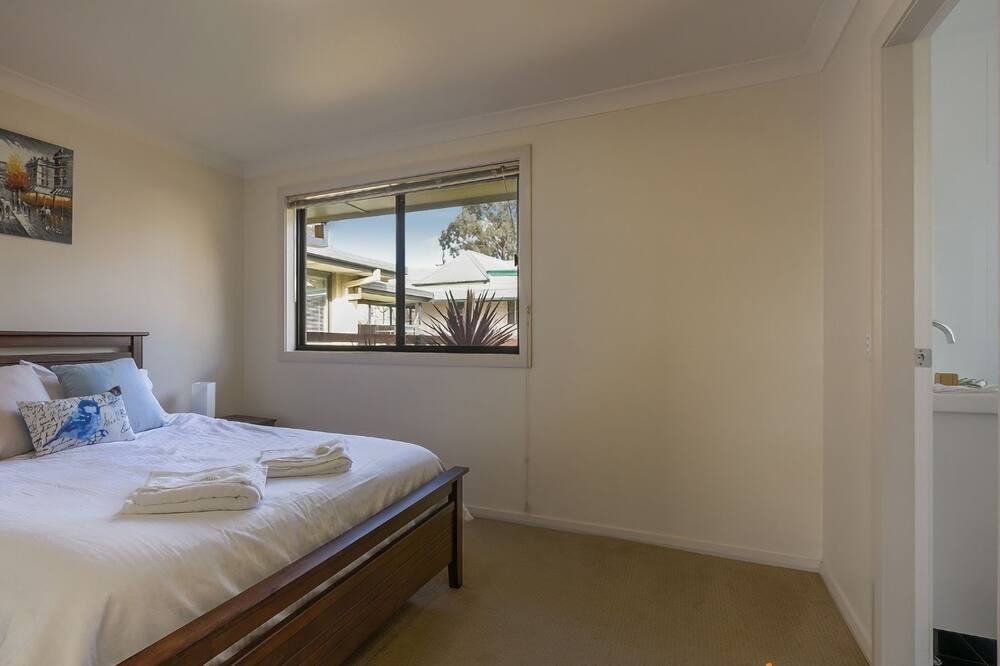Photo of Bedroom in Armidale