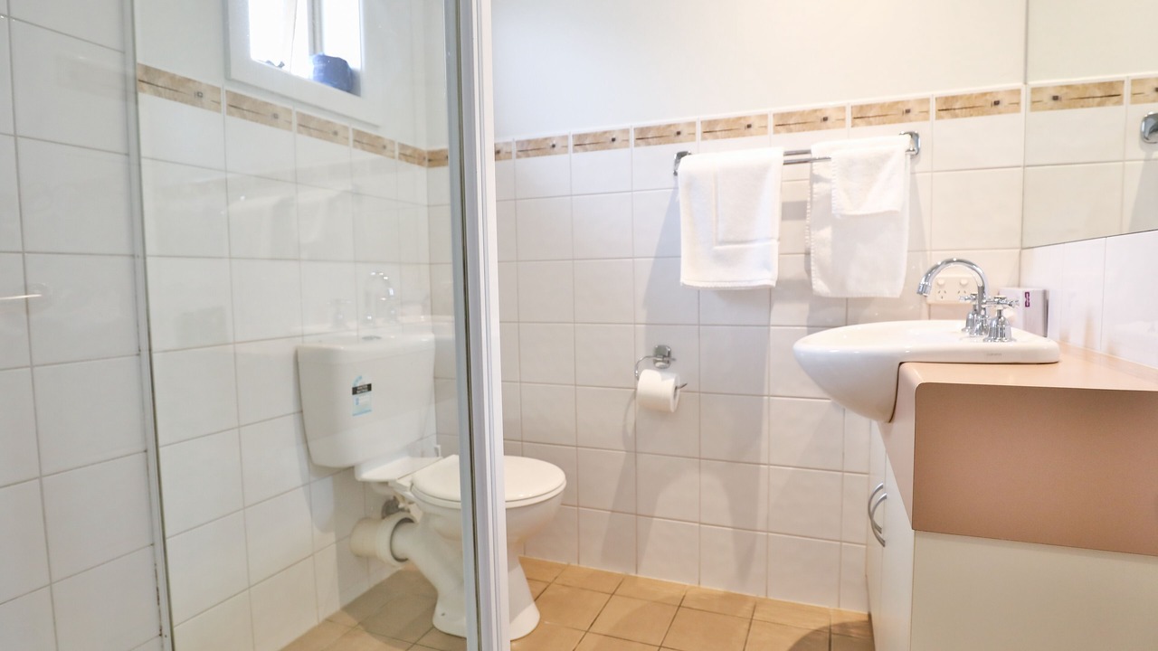Photo of Bathroom in Robinvale