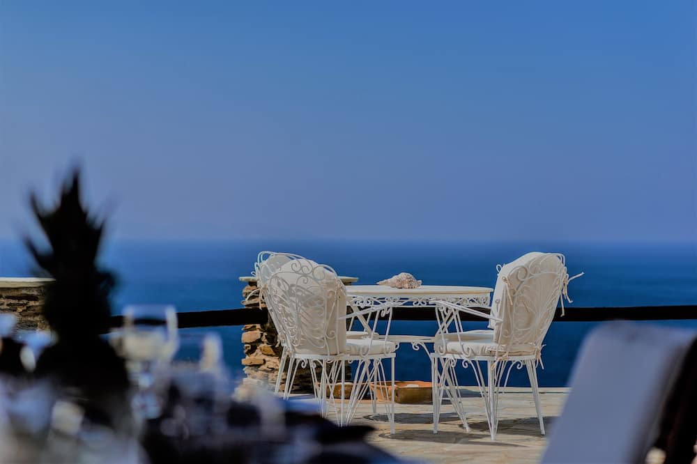 Photo of Patio Balcony in Exomvourgo