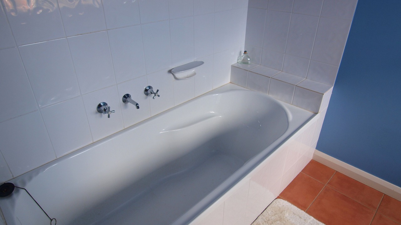 Photo of Bathroom in Buckland