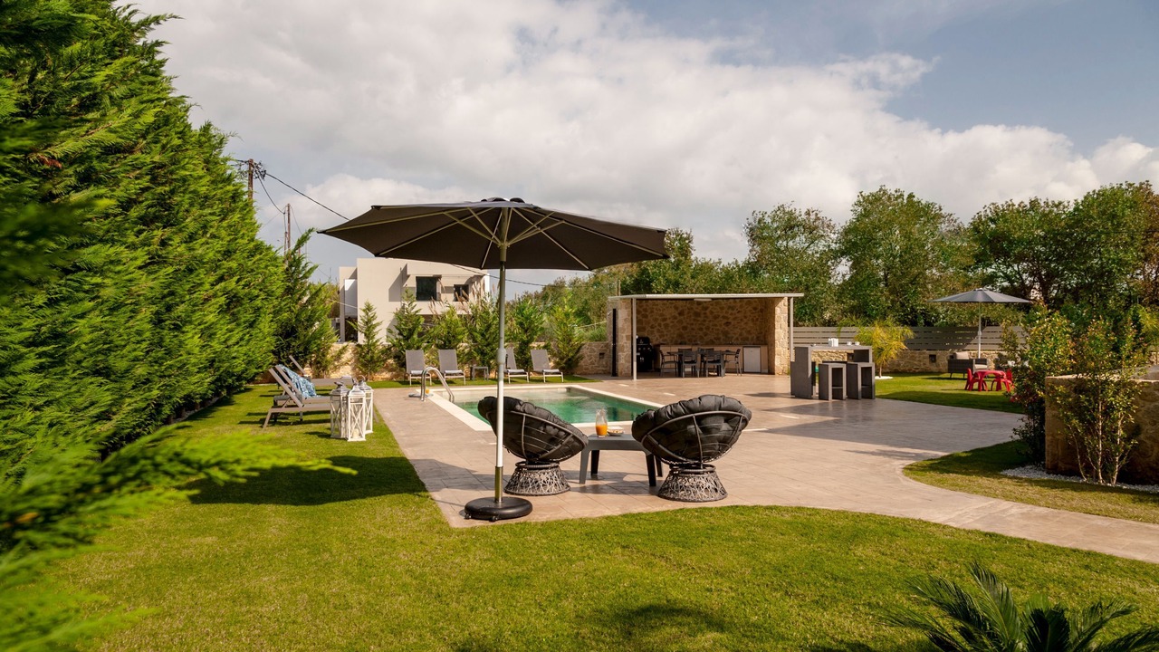 Photo of Outdoor in Perivolia
