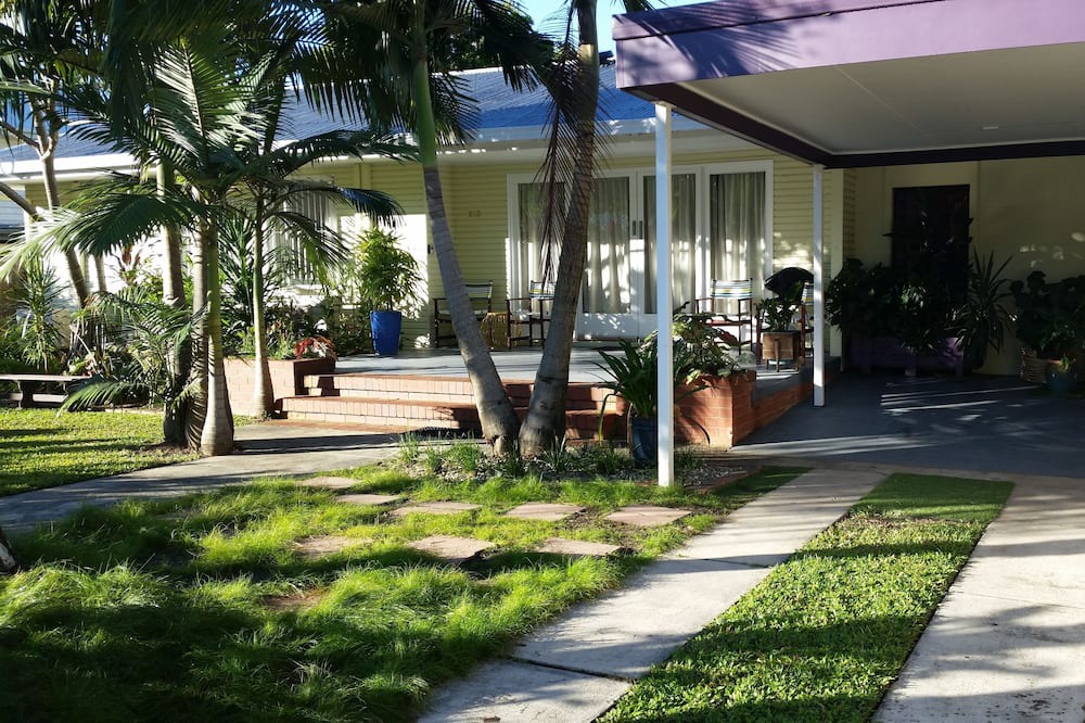 Photo of Outdoor in Whitfield