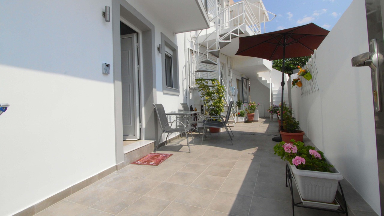 Photo of Outdoor in Haraki