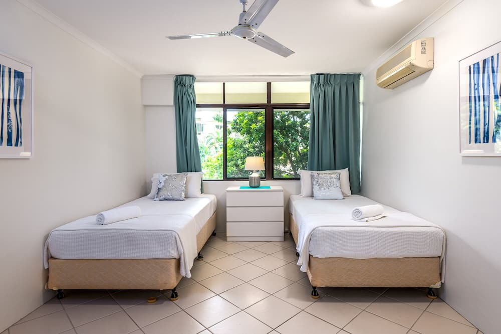 Photo of Bedroom in Palm Cove