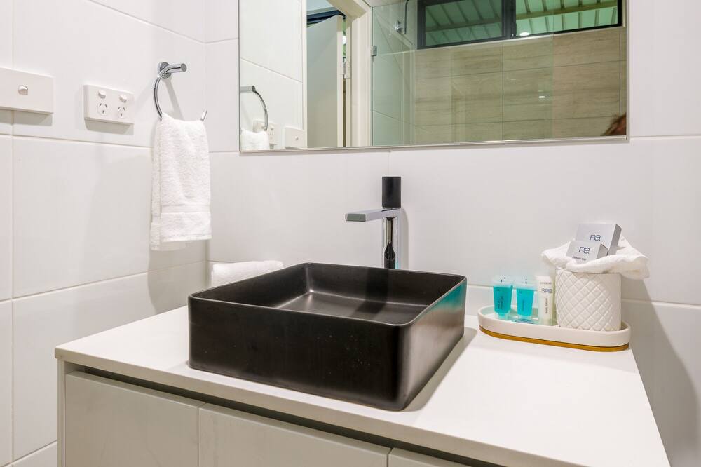 Photo of Bathroom in Palm Cove