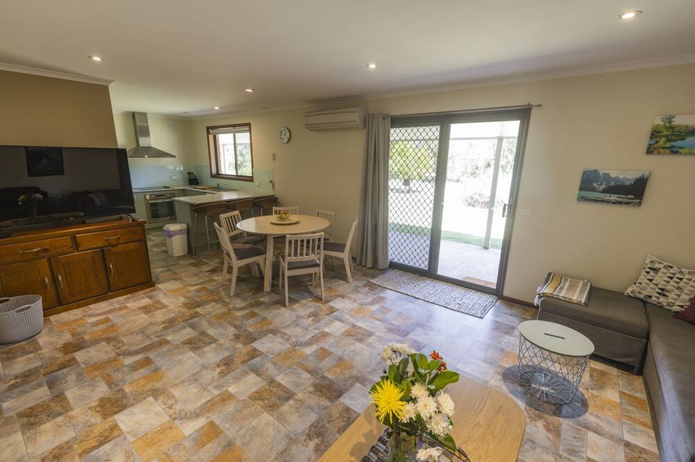 Photo of Livingroom in Eurobin