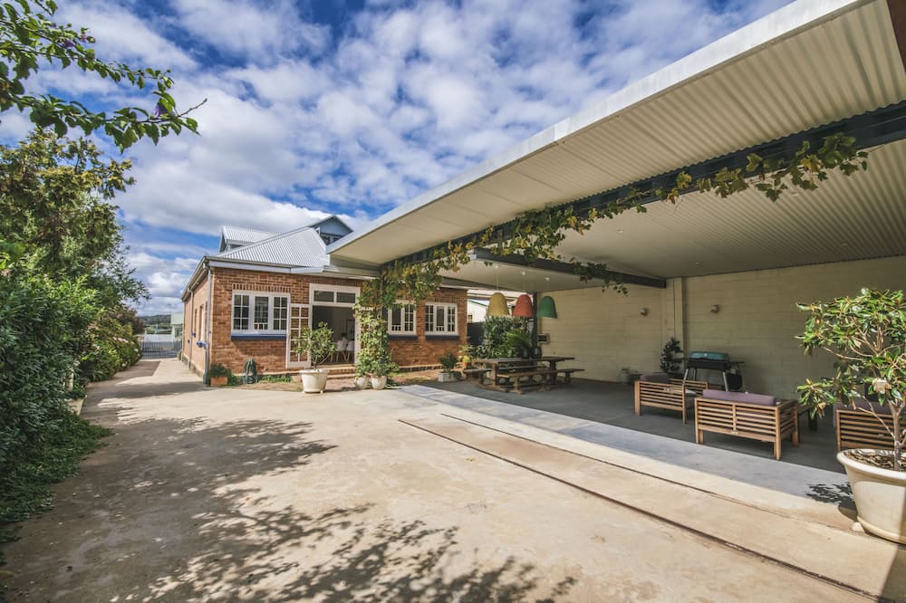 Photo of Outdoor in Orange
