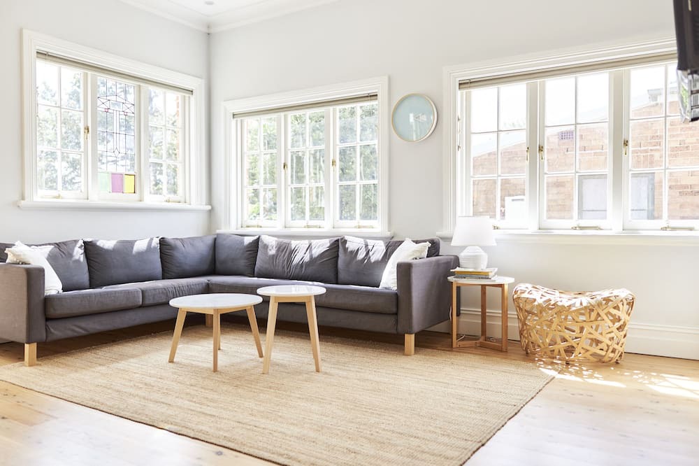Photo of Livingroom in Orange