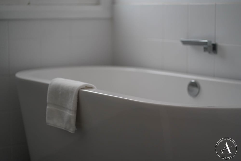 Photo of Bathroom in Woodside
