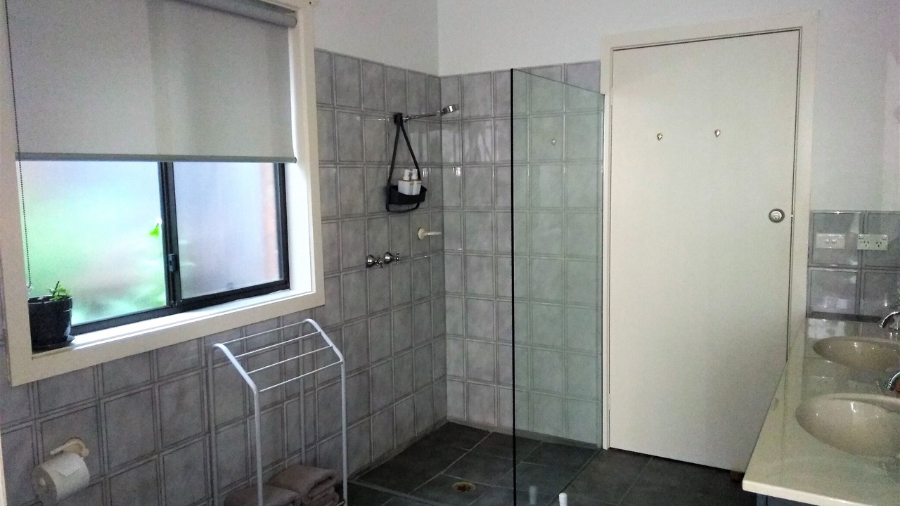 Photo of Bathroom in Newhaven