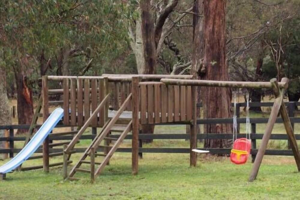 Photo of Others in Woodend