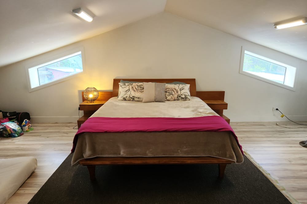 Photo of Bedroom in Cooroy