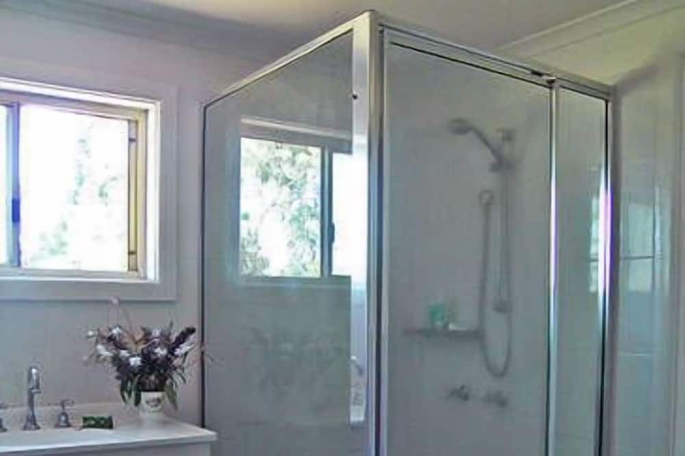 Photo of Bathroom in North Wagga Wagga