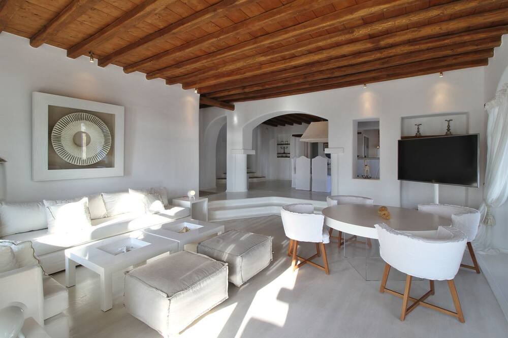Photo of Livingroom in Agios Ioannis