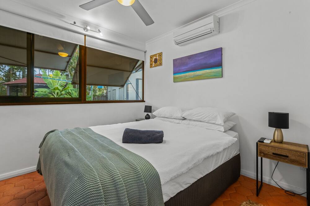 Photo of Bedroom in Cable Beach