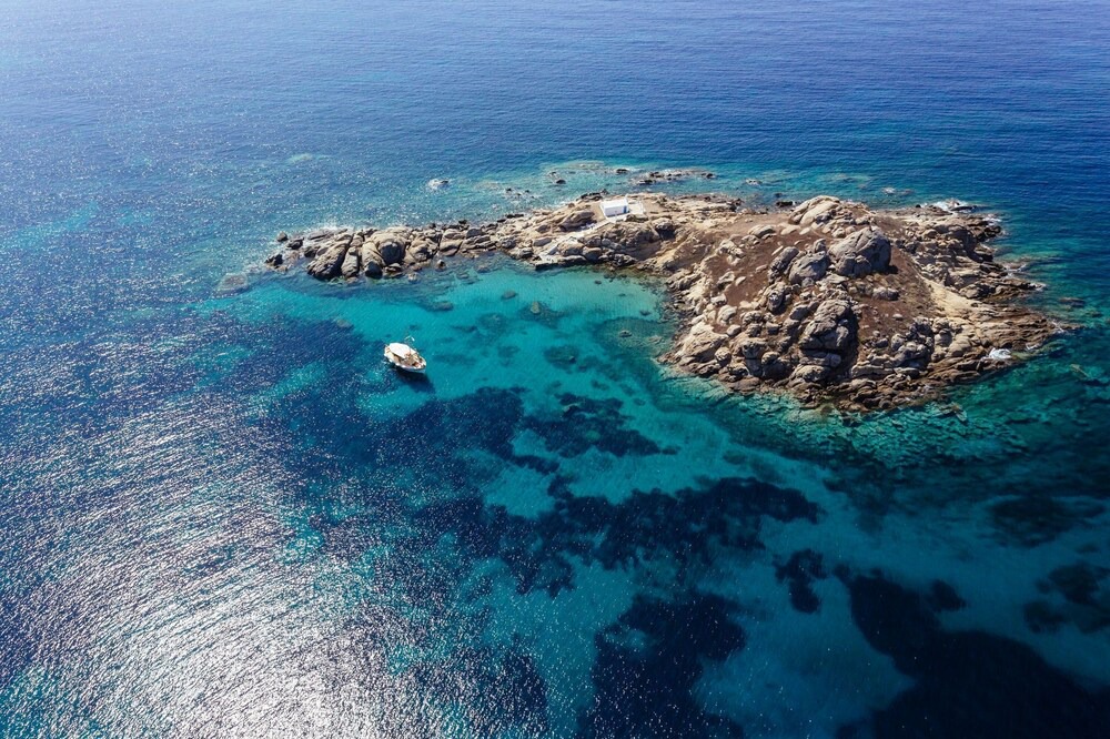 Photo of Outdoor in Mikri Vigla