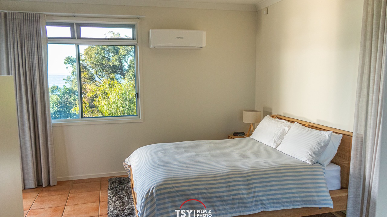Photo of Bedroom in Point Lookout