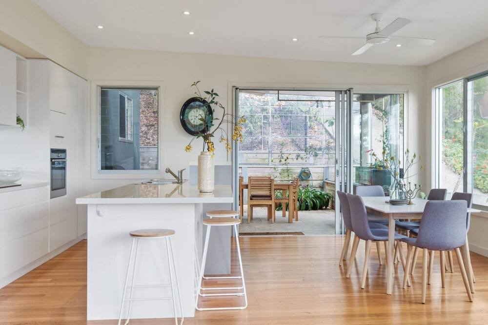 Photo of Kitchen in Pretty Beach Central Coast