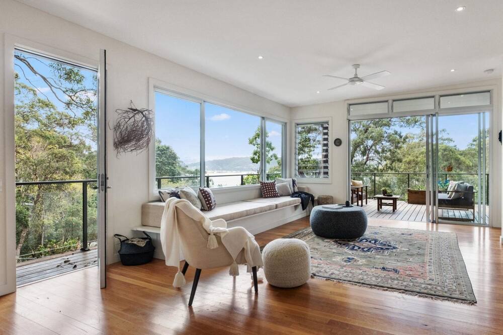 Photo of Livingroom in Pretty Beach Central Coast