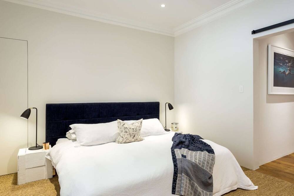 Photo of Bedroom in Potts Point