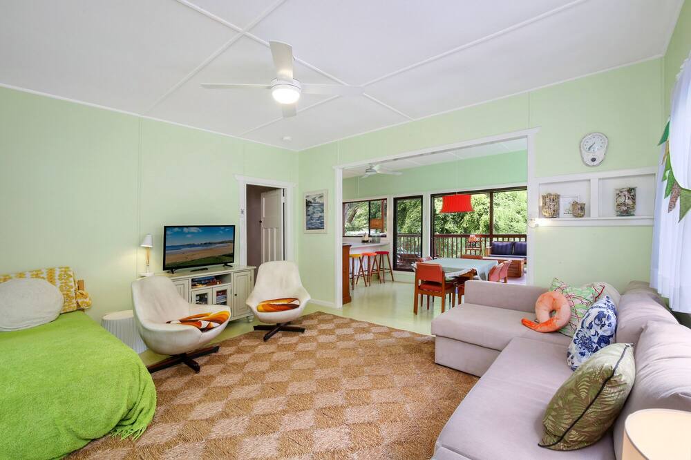 Photo of Livingroom in Bateau Bay