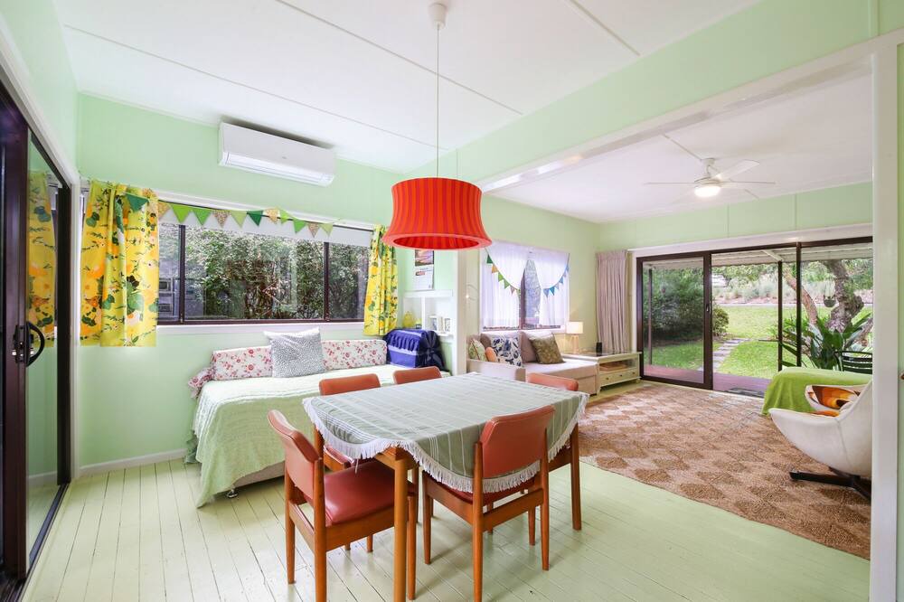 Photo of Livingroom in Bateau Bay