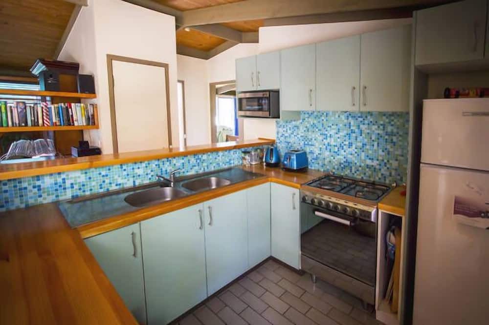 Photo of Kitchen in South Durras