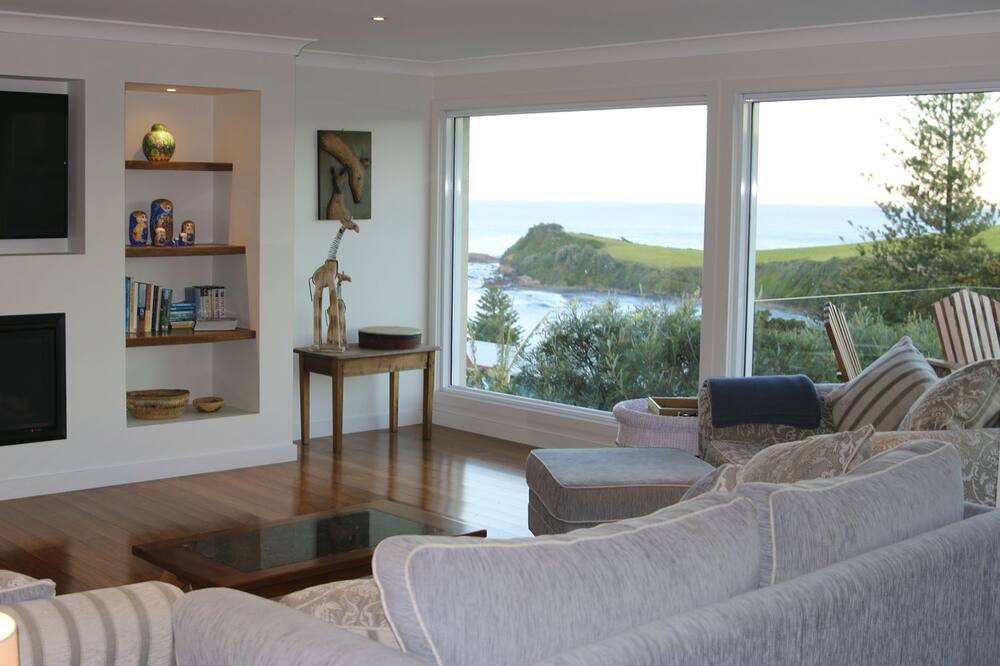 Photo of Livingroom in Gerringong