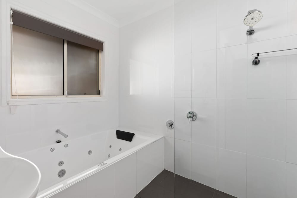 Photo of Bathroom in Mount Gambier