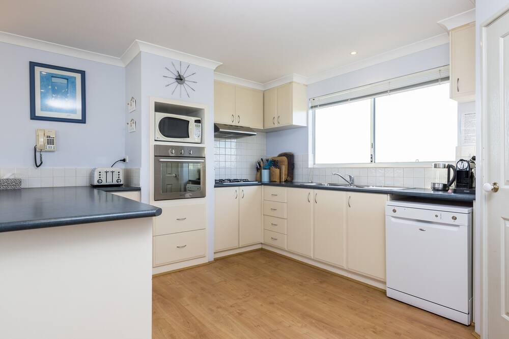 Photo of Kitchen in Peppermint Grove Beach