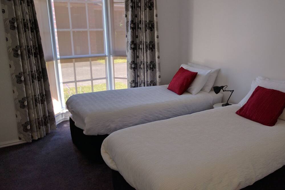 Photo of Bedroom in Lake Wendouree
