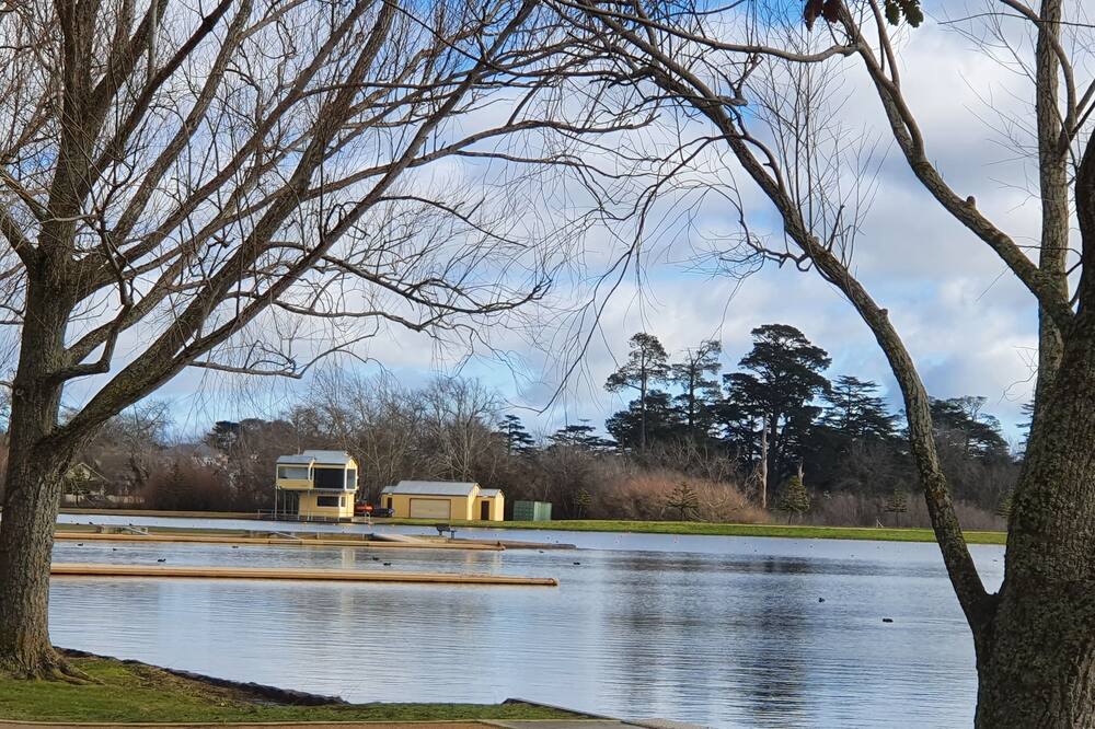 Photo of Others in Lake Wendouree