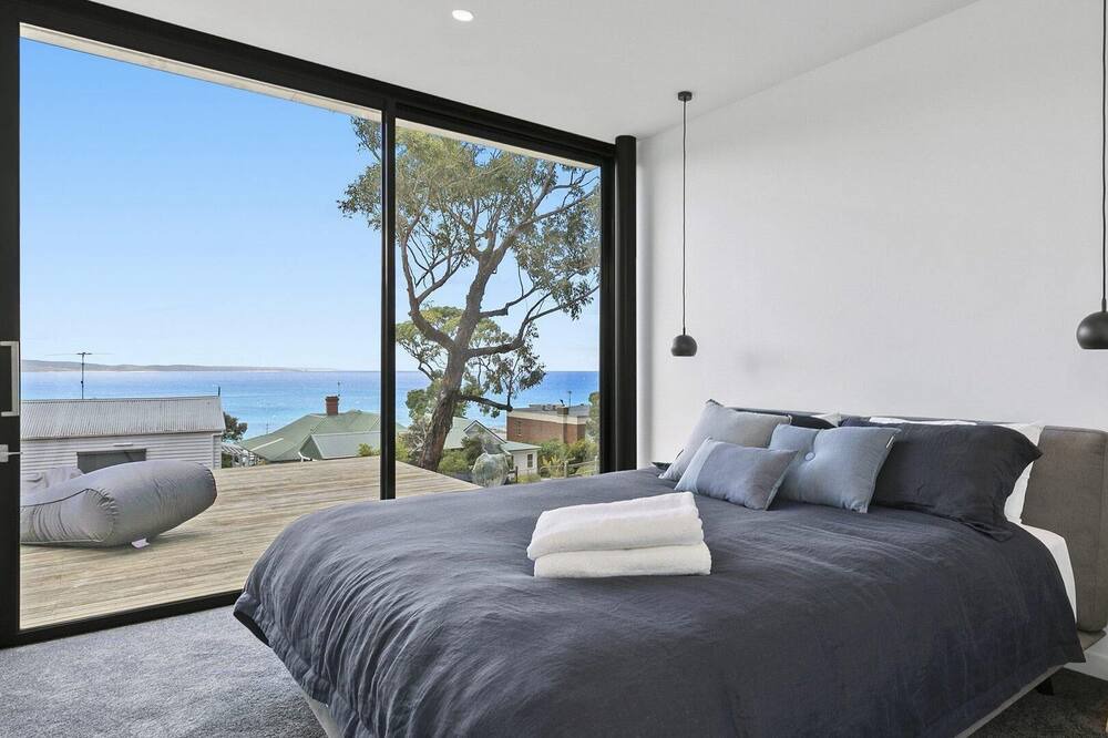 Photo of Others in Lorne