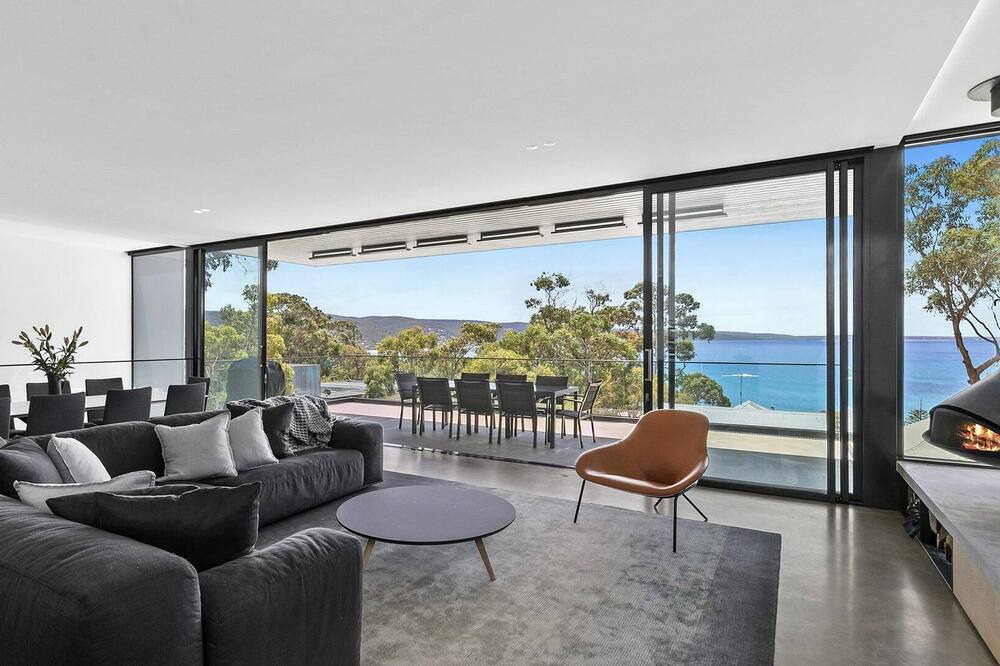 Photo of Others in Lorne