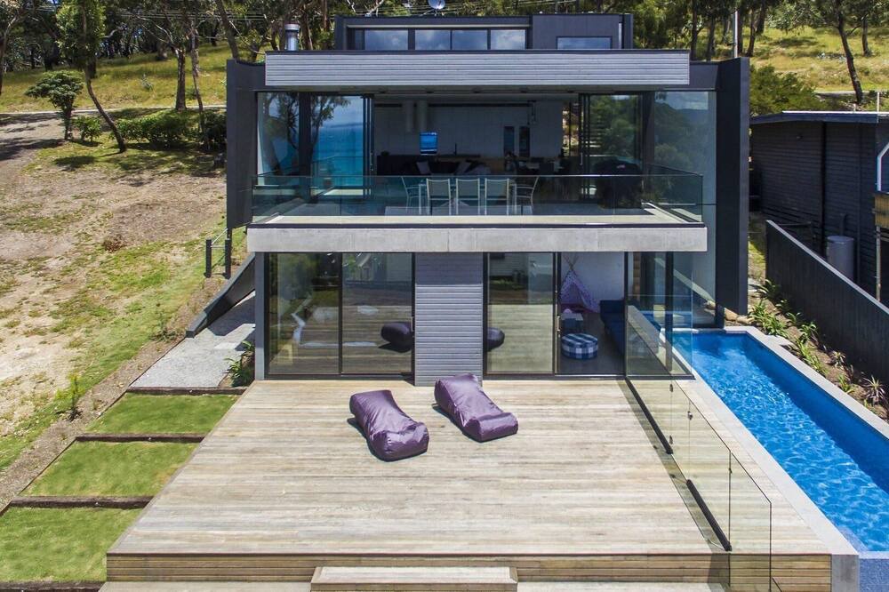 Photo of Others in Lorne