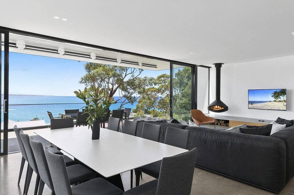 Photo of Others in Lorne