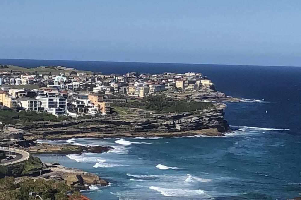 Photo of Others in Bronte