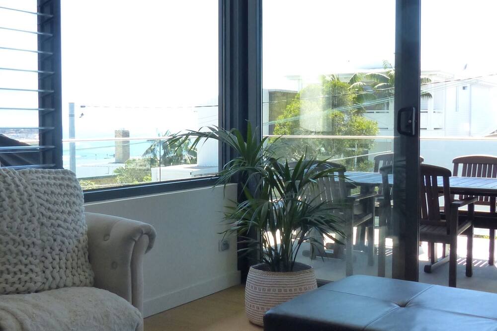 Photo of Livingroom in Bronte