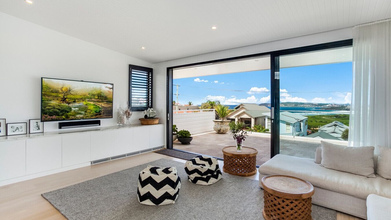 Photo of Livingroom in North Curl Curl